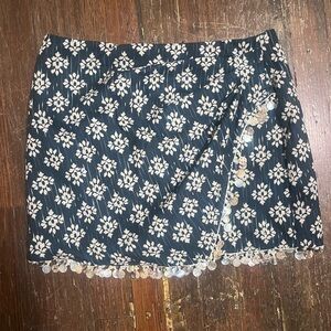 Zara Navy Mini Skort with White Floral Print and Sequin Trim